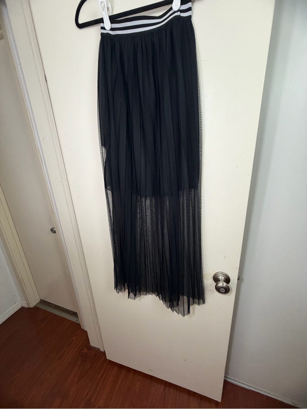 ViCOLO Black Tulle Mesh Pleated SemiSheer Layered Striped Balletcore Skirt NWOT - Picture 6 of 13
